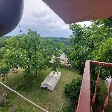 Villa Ljubomir - Srebrno Jezero Kiseljevo