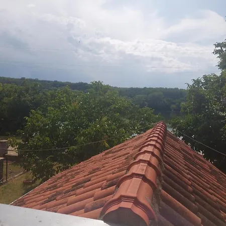 Ljubomir - Srebrno Jezero Villa Kiseljevo