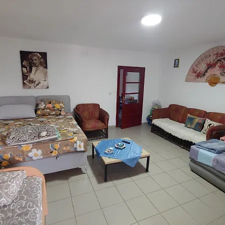 Ljubomir - Srebrno Jezero Villa