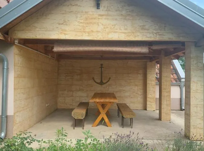 Ljubomir - Srebrno Jezero Villa *